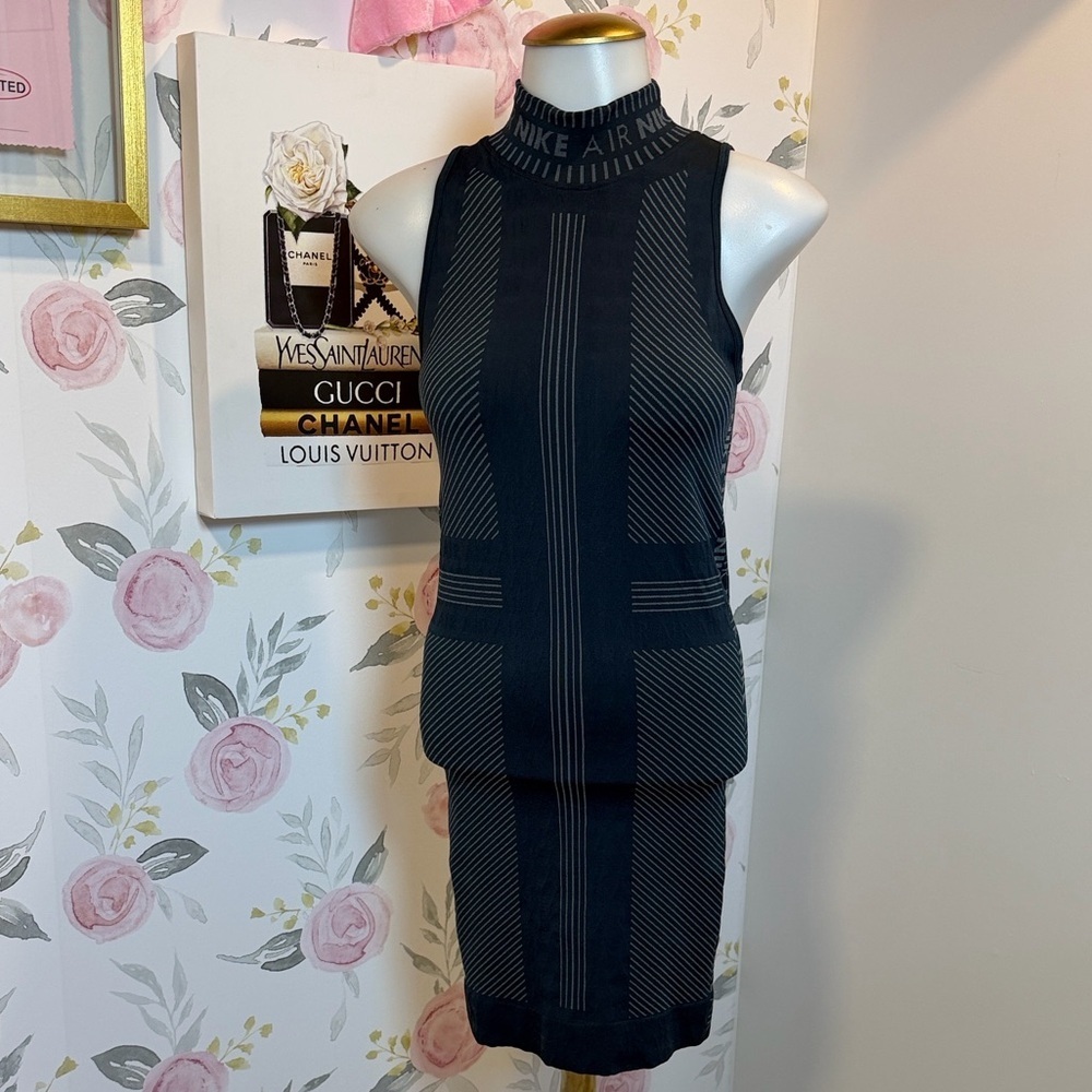Nike Air Seamless Mockneck Dress Navy
